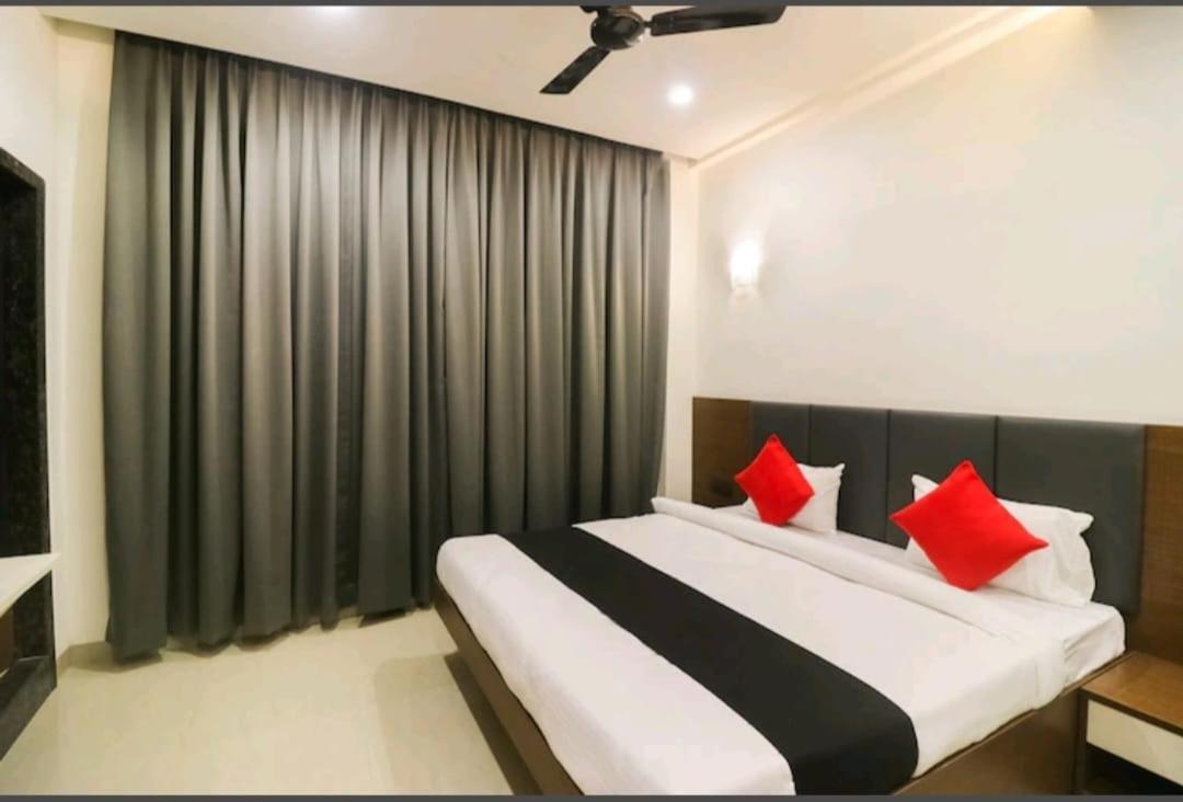 Hotel Nikhil Regency Bhilai المظهر الخارجي الصورة